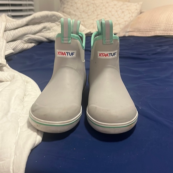 Shoes - Xtra tuffs slightly used